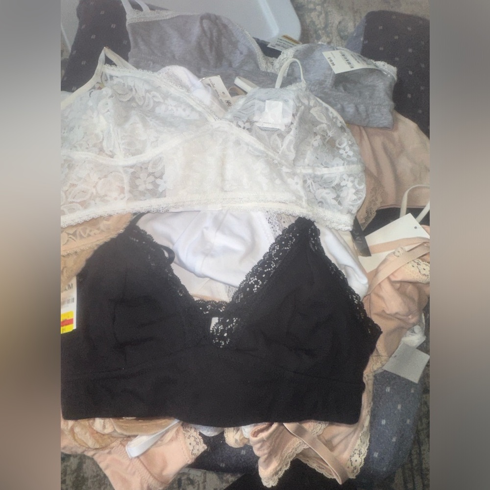 Wholesale bras